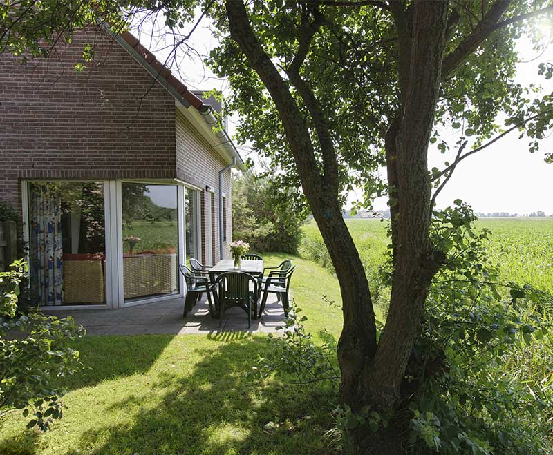 urlaub-mit-hund-center-parcs-nordseekueste-deutschland-comfort-6-personen-aussen